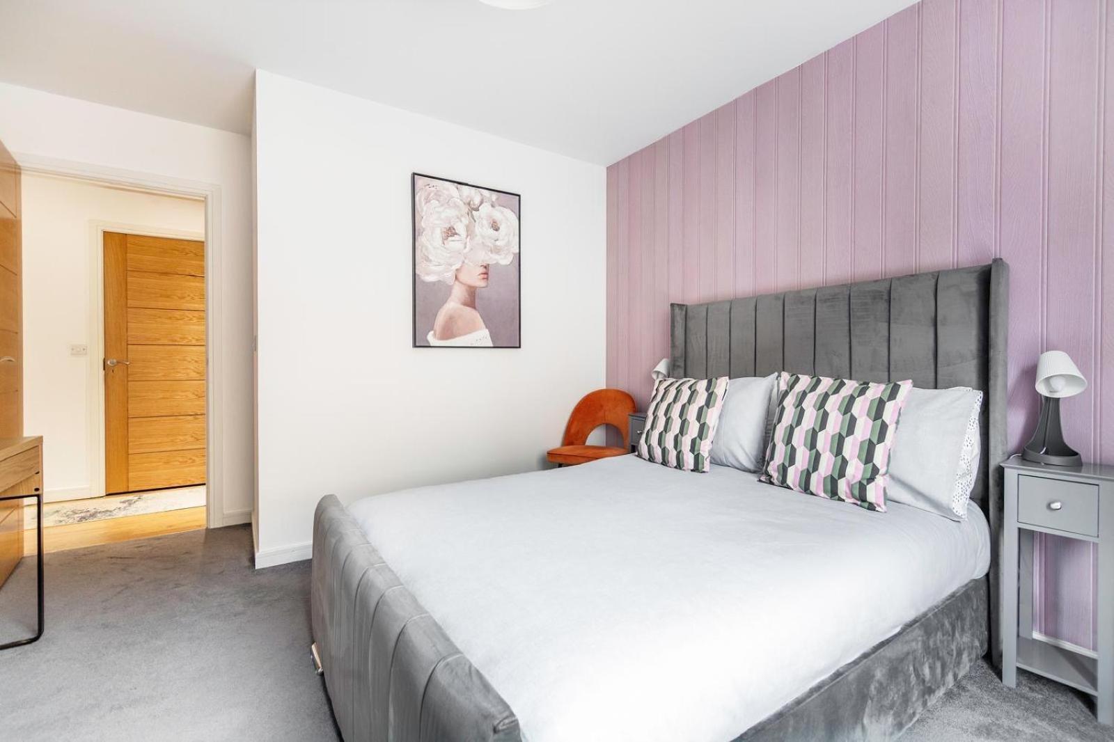 Beautiful Meadowbank Apartment With On-Street Parking เอดินบะระ ภายนอก รูปภาพ